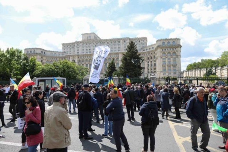 Alte De Amenzi Date De Jandarmi N Urma Mitingului Organizat De Aur