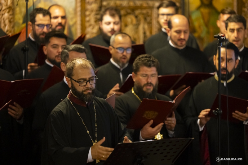 Video Peste De Lei Str N I La Un Concert Al Grupului Psaltic