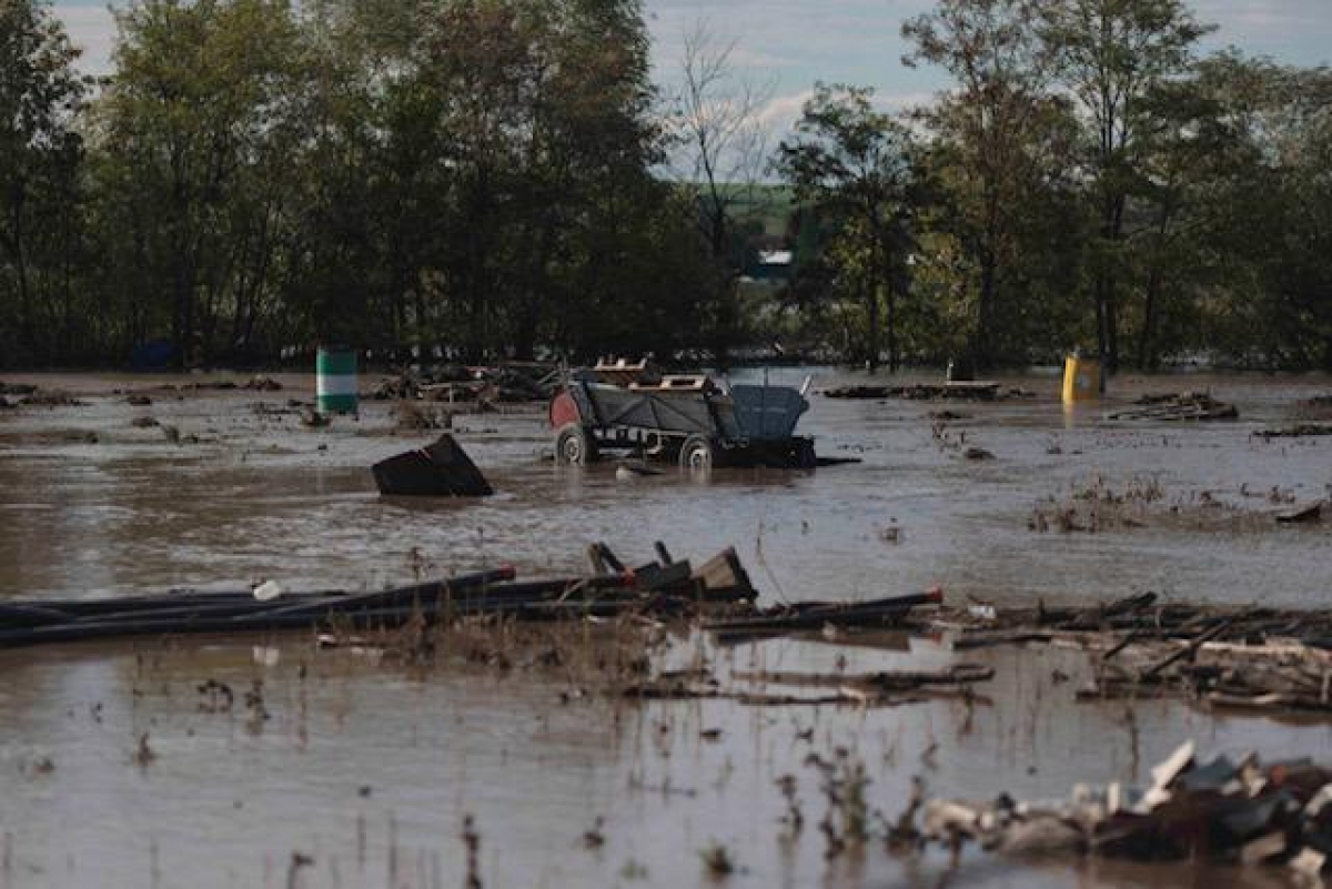 Alert A Fost Emis Cod Portocaliu De Furtuni Tocmai N Zonele Lovite