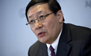 low jiwei, ministru finante china