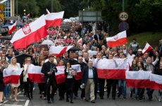 polonezi protest