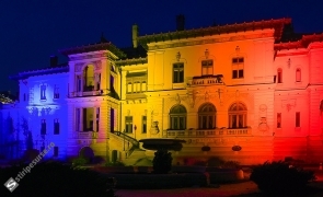 Palatul Cotroceni in tricolor