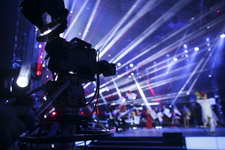 Premierul Fico încearcă să schimbe directorul televiziunii publice, instituţie pe care o acuză de partizanat în favoarea opoziţiei