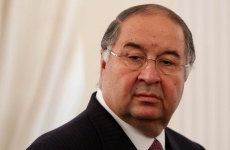  Alişer Usmanov