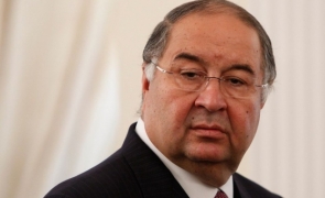  Alişer Usmanov