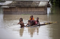 inundatii, india