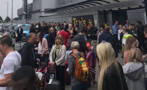 Manchester aeroport evacuat