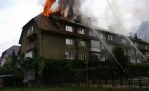 incendiu bloc Piatra Neamt
