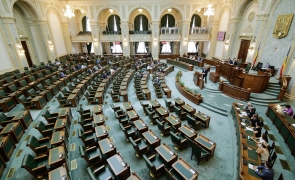 senat parlament gol