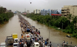 inundatii mumbai