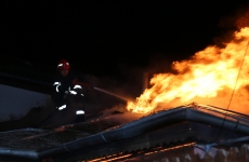 incendiu București