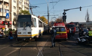 tramvaie accident București