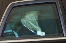 Donald Trump în mașină