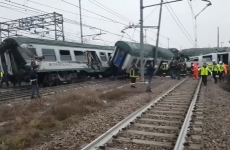 tren deraiat Italia