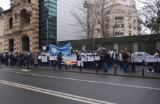 Protest FSLI la Ministerul Muncii