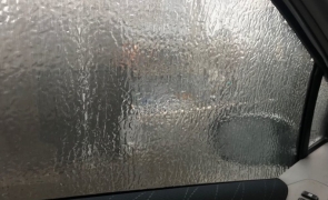 geam mațină înghețat, freezing rain