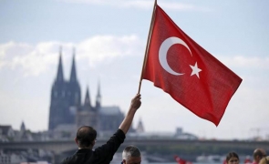 Turcia steag