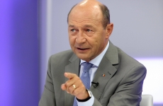 Traian Basescu multime