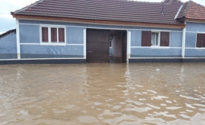 inundații