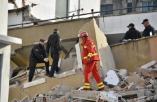 salvatori romani cutremur albania1