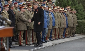 General Daniel Petrescu armata iohannis