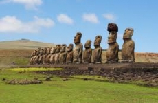 Statui Insula Pastelui, Chile