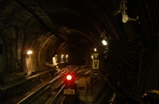 metrou subteran tunel