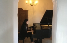 Stirbet pianista pian