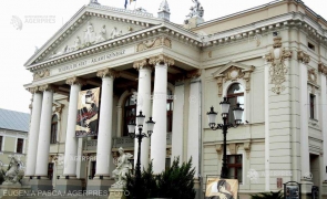 Teatrul Regina Maria de la Oradea