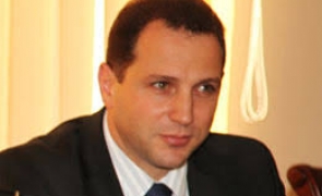  Davit Tonoyan