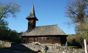 Biserică de lemn Arad