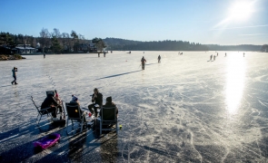 lac înghețat Suedia