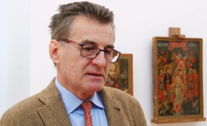 Victor Neumann