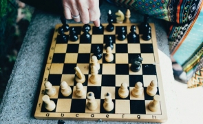 șah, sah