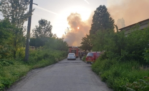 incendiu depozit Bucuresti