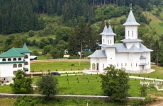 Biserica din Cracăul Negru, comuna Crăcăoani, județul Neamț