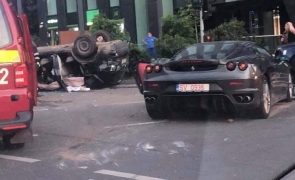 accident Bucuresti Ferrari