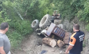 accident neamt tractor rasturnat forestier