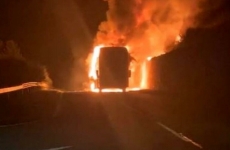 incendiu autobuz bulgaria