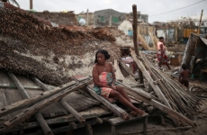 ciclonul Batsirai uragan case distruse madagascar