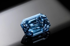 Diamant albastru 'De Beers Cullinan Blue' bijuterii