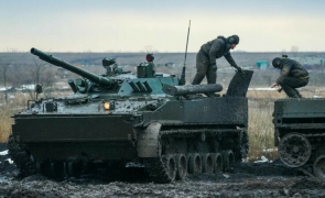 tancuri rusesti T-72