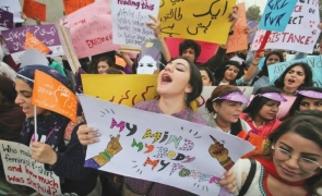 protest pakistan feministe