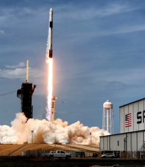 rachetă SpaceX