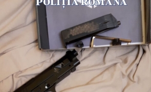 pistol, poliția rom