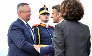 Nicolae Ciucă Emmanuel Macron