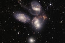 James Webb galaxii univers