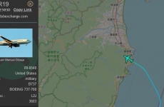 avion nancy pelosi taiwan flightradar24