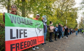 protest berlin ambasada iran