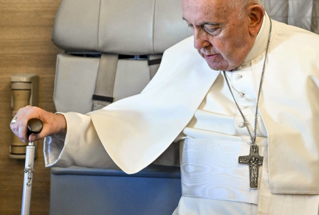 Alertă la Vatican: Probleme cardiace pentru Papa Francisc. Suveranul Pontif a fost spitalizat